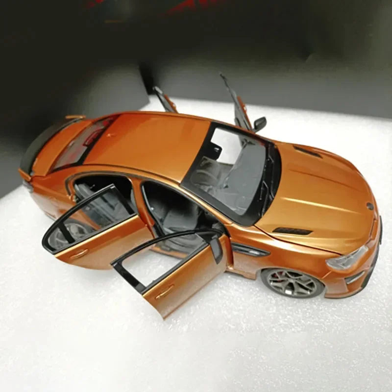 1:18 HSV GTSR Model Car